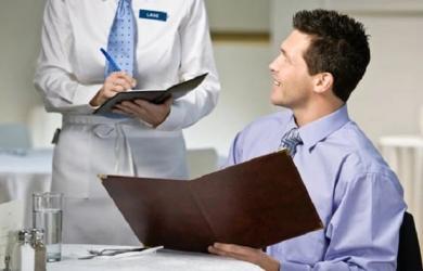 Đoán tính cách người khác qua cách gọi món và ăn uống khi vào nhà hàng